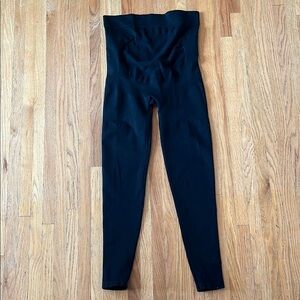 BLANQI Black High-Waisted Leggings